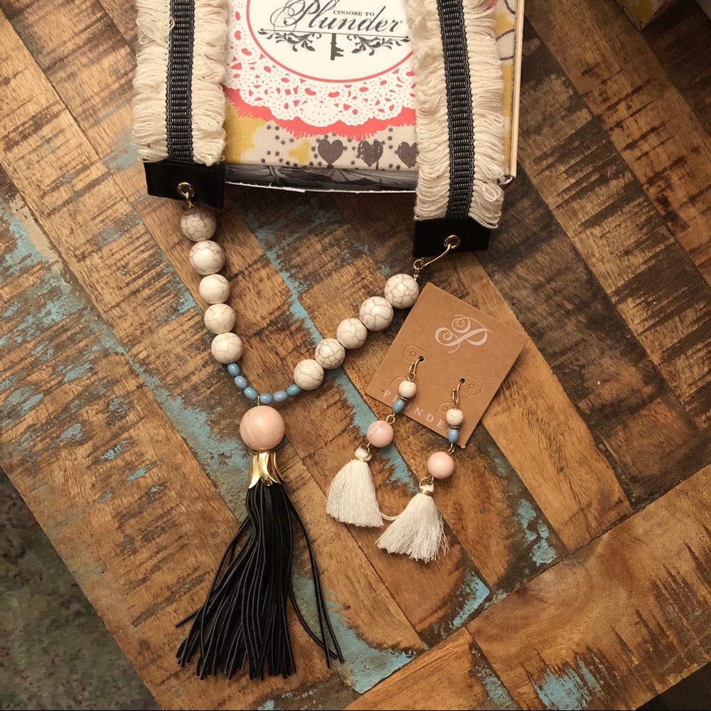 Plunder Posse Necklace and Earring Set